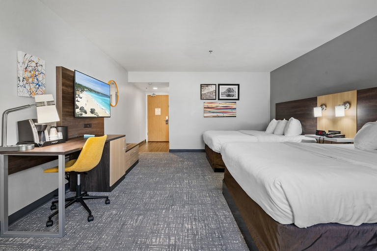 Bedroom 3, Hotel Avisa, San Luis Obispo