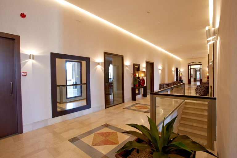 Public Area 3, Termas, Zaragoza