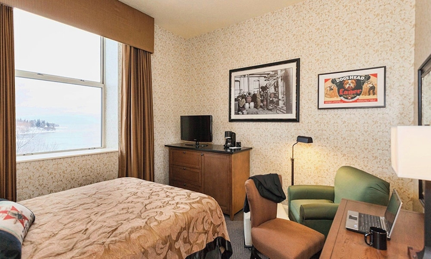 Bedroom 2, Fitger's Inn, Saint Louis