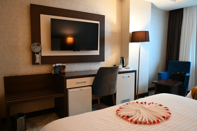 Bedroom 4, Barden Hotel, Merkez