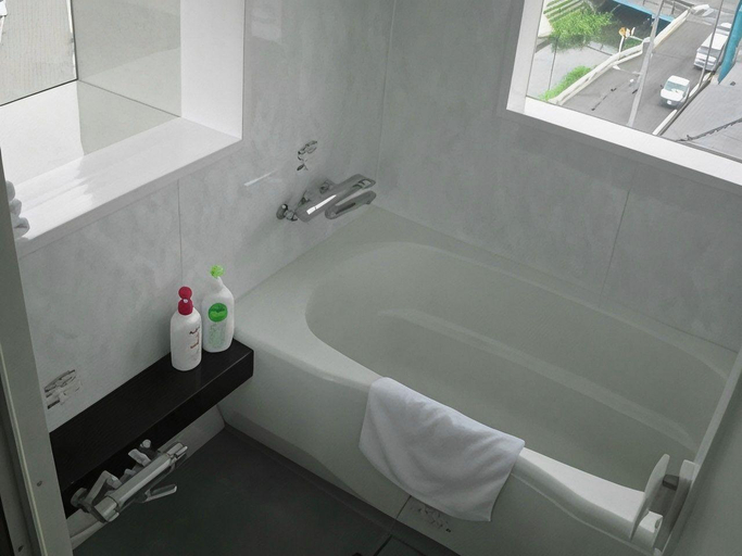 Bathroom 4, Sakura Hotel Oami, Ōamishirasato