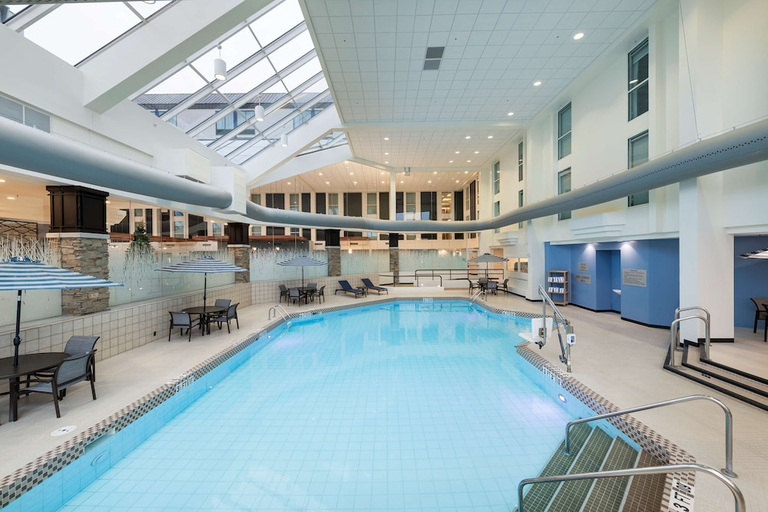 Sport & Beauty 2, Doubletree by Hilton East Madison East, Dane