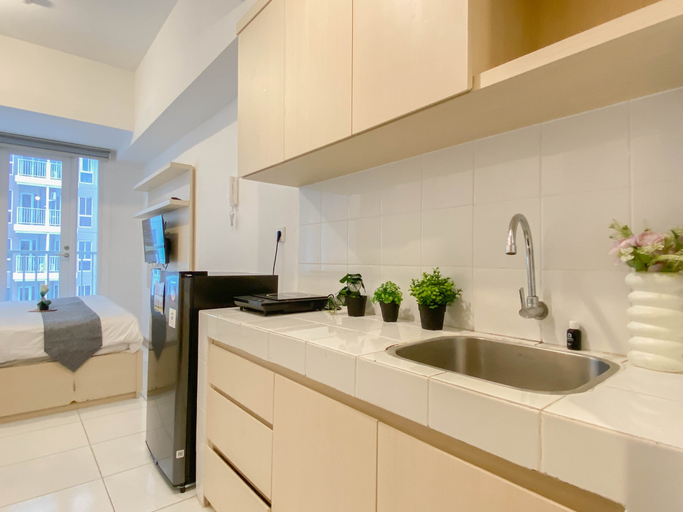 Others 3, Neat Studio for 2 Pax at Tokyo Riverside PIK 2 Apartment By Travelio, Tangerang