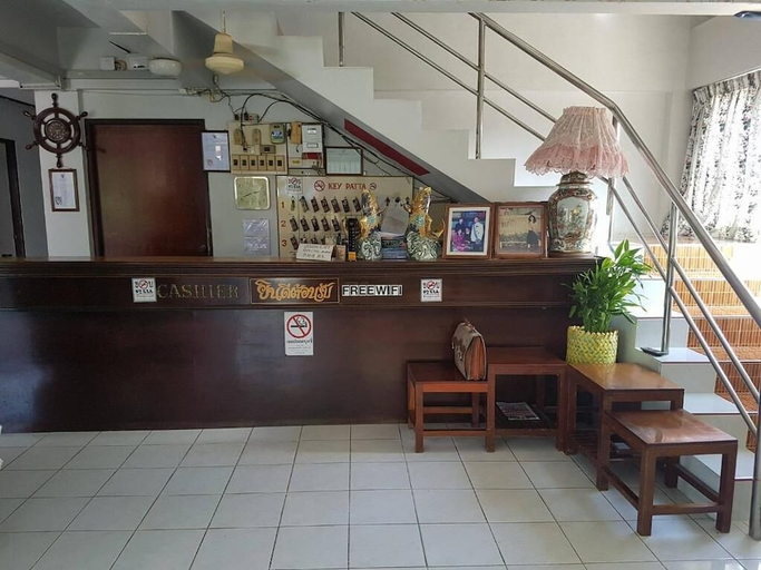 Public Area, Pattha Hotel, Muang Prachin Buri