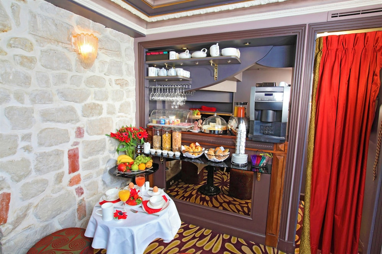 Food & Drinks 4, Hôtel  Du Beaumont, Paris