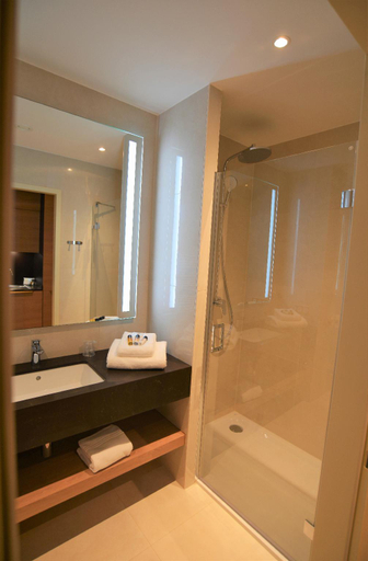 Bathroom 4, Residhome Luxembourg Esch Belval, Esch-sur-Alzette