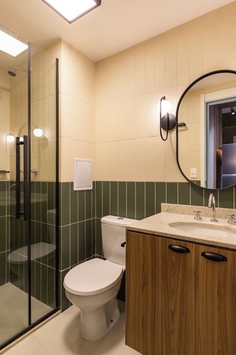 Bathroom 2, Haus Mitre Vila Clementino by Wecare, São Paulo