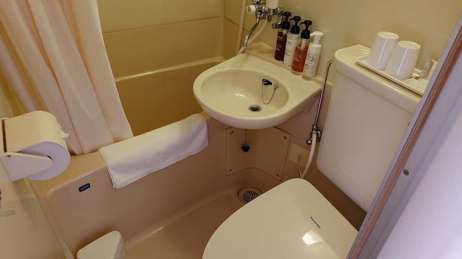 Bathroom, Hotel Tetora Asahikawa Station, Asahikawa