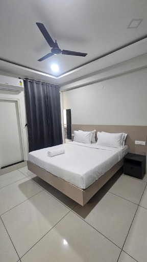 Bedroom 5, Hotel Flamount Arka Studios, Hyderabad