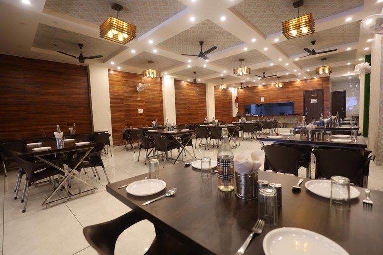 Food & Drinks 4, Hotel Siya Ram By AKC Hotels, Dehradun