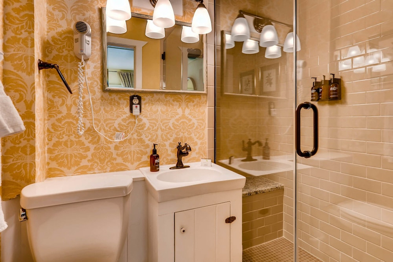 Bathroom 4, Ski Tip Lodge, A Vail Resorts Property, Summit