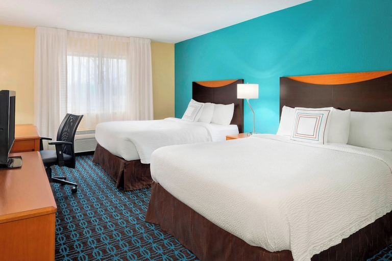 Bedroom 3, Comfort Inn & Suites Lima Northwest, Allen