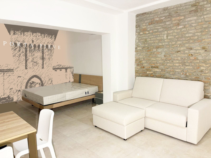Interior 5, Ugo Bassi 98, Ferrara