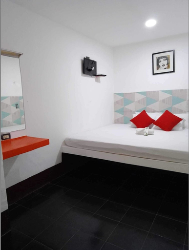 Bedroom 5, Max Travellers Inn, Lapu-Lapu City