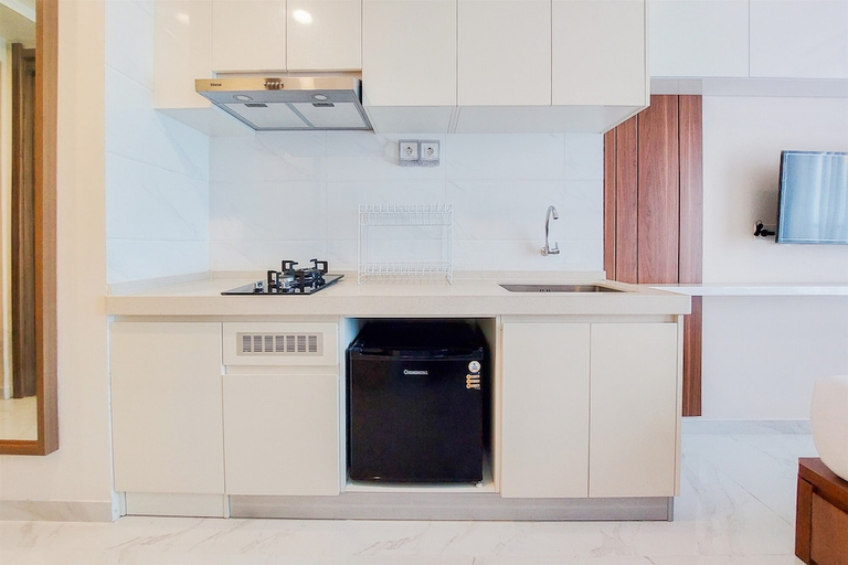 Others 4, Cozy And Nice Studio Apartment At Sky House Bsd, Tangerang Selatan