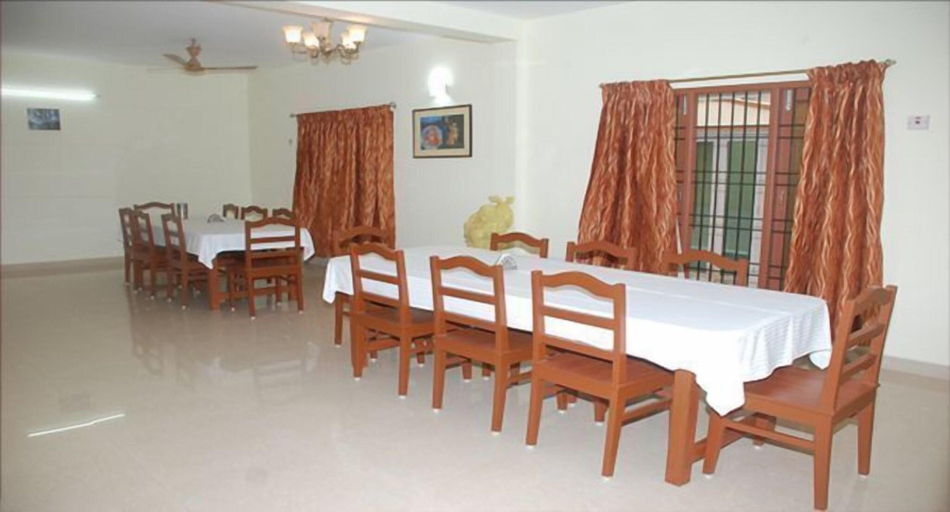 Others 5, Shylee Niwas Service Apartment Kodambakkam, Chennai