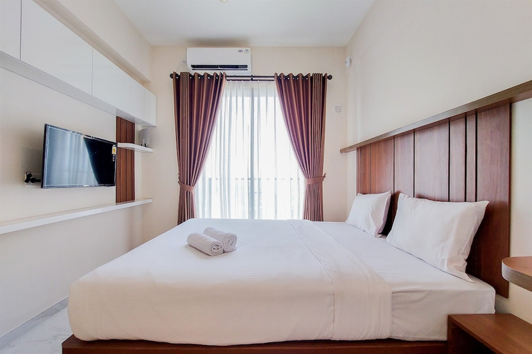 Bedroom 2, Cozy And Nice Studio Apartment At Sky House Bsd, Tangerang Selatan
