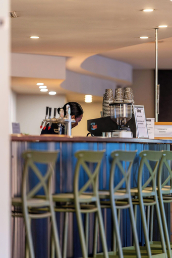 Food & Drinks 4, Seasons Hotel Newman, East Pilbara
