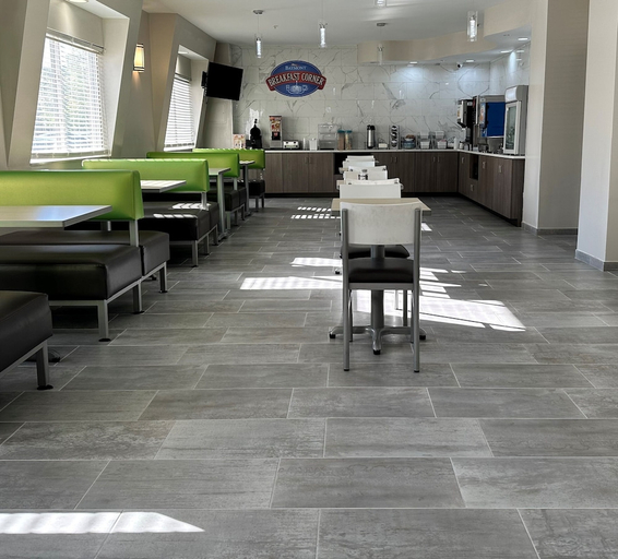 Food & Drinks 5, Baymont by Wyndham Noblesville, Hamilton