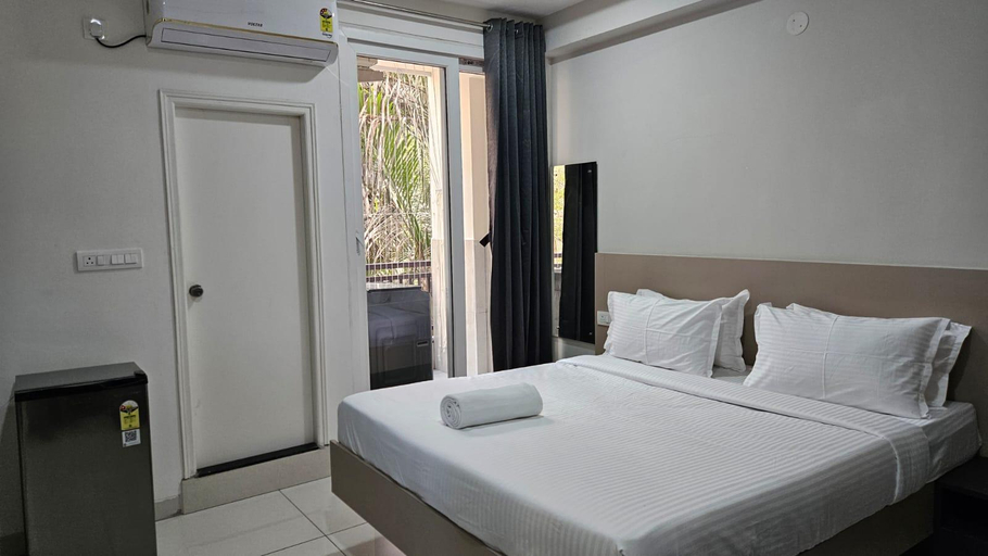 2, Hotel Flamount Arka Studios, Hyderabad