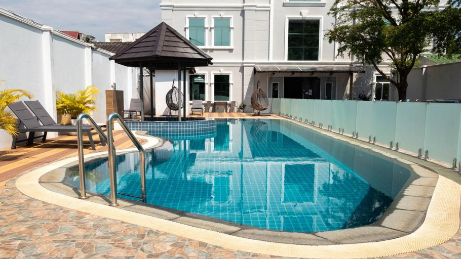 Others 2, Urbanite Hotel, Vientiane