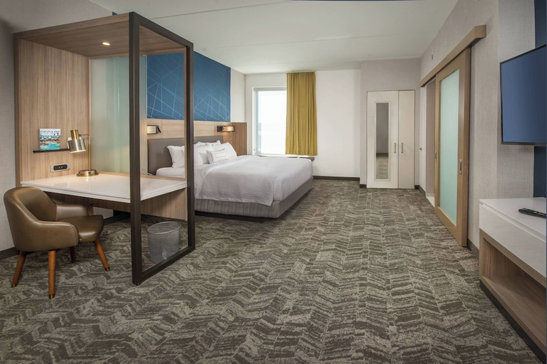 Bedroom 2, SpringHill Suites by Marriott Gainesville Haymarket, Prince William