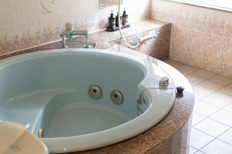 Bathroom 4, Nami No Ue Crystal Hotel, Naha