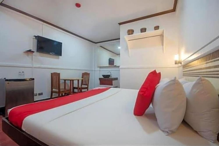 Bedroom 2, Max Travellers Inn, Lapu-Lapu City