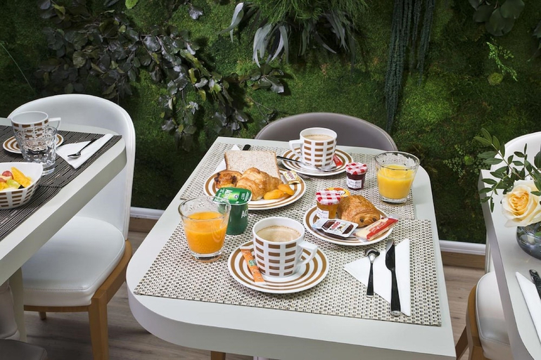 Food & Drinks 5, Daumesnil Vincennes Hotel, Val-de-Marne
