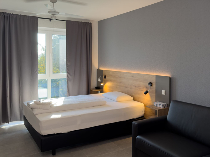 Bedroom 4, Hotel Good Night, Paderborn