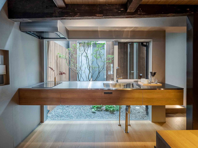 Private kitchen, Itose Machiya House, Kanazawa