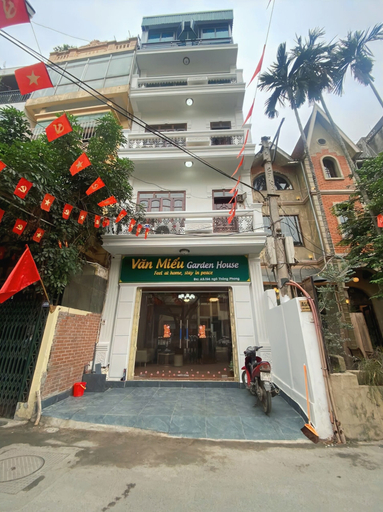 Exterior detail 4, Van Mieu Garden House, Đống Đa