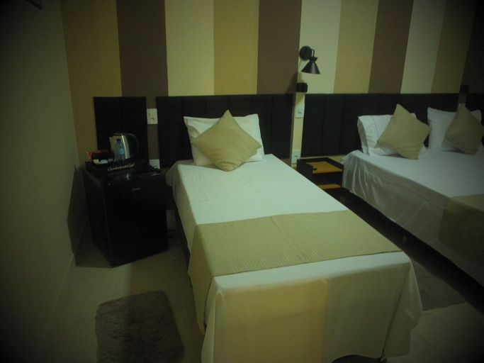 Room 3, Hotel San Remo, Ubá