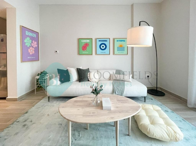 Living area 5, Bloomfields Relaxing 1-Br in Yas Is, Yas Island