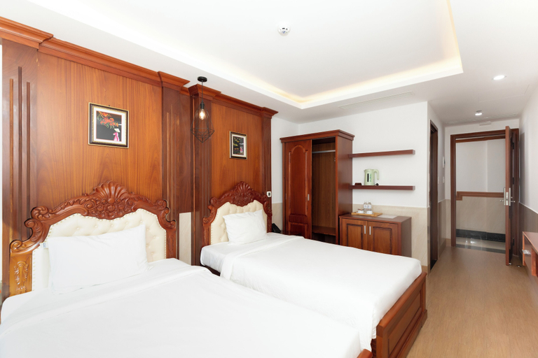 Room 5, Quan Cuong Hotel, Da Nang