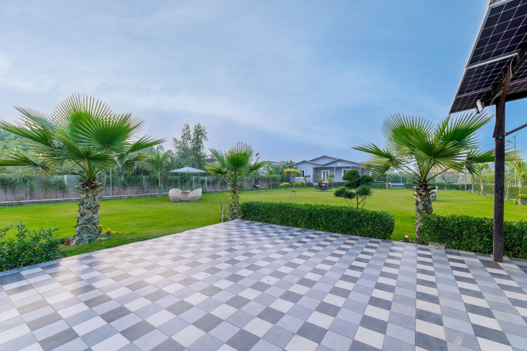 Property grounds 2, Alaya Stays Rathore Farm 3 BHK Farmhouse, Gautam Buddha Nagar