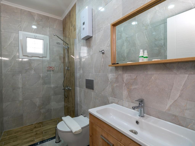 Bathroom 3, Santana Gocek, Fethiye