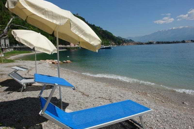 Beach, Villa Maria au Lac, Brescia