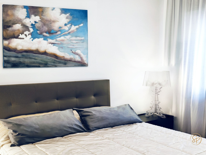Room 2, Salerno Place - Design House, Salerno