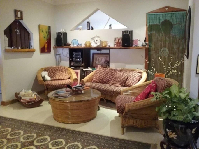 Public Area 3, Sonjas Bed and Breakfast, Walgett