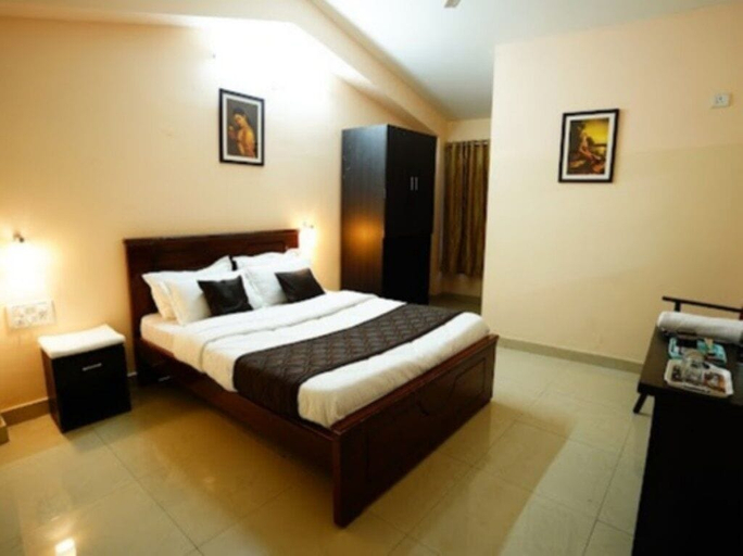 Room 5, Hotel Rosewood Retreat, Bangalore