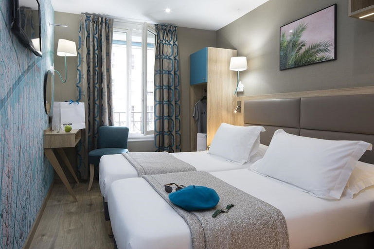 Bedroom 2, Daumesnil Vincennes Hotel, Val-de-Marne