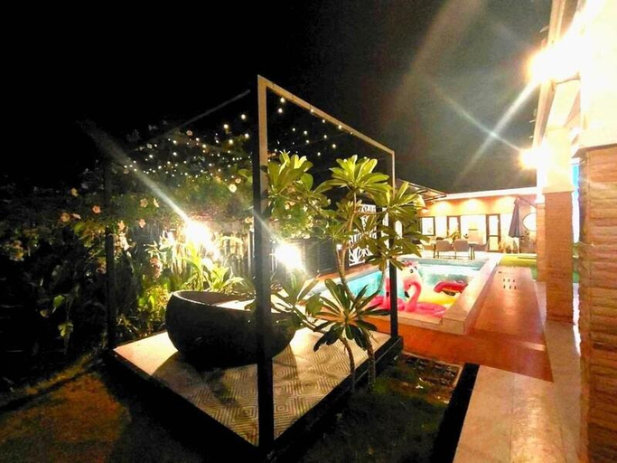 Exterior 4, Chawee Pool Villa, Cha-Am