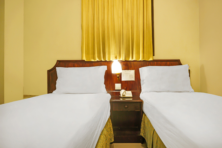 Bedroom 5, Collection O 92690 Hotel Limas, Palembang