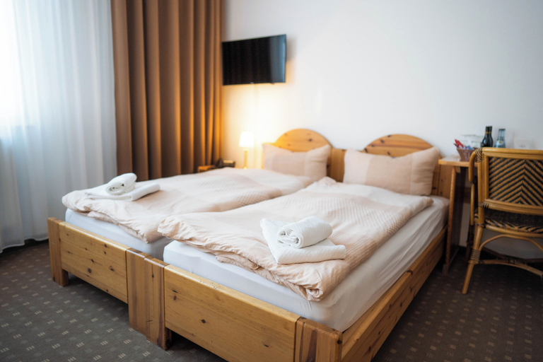 Room 4, Pension Am Heusteig, Stuttgart