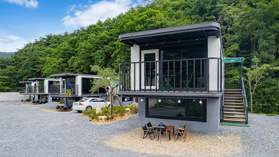 Exterior view 3, Gyeongju Space Private Pool Villa, Gyeongju