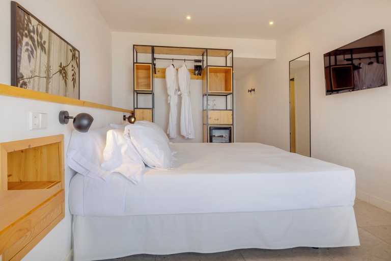 Bedroom 3, Ayron Park, Baleares