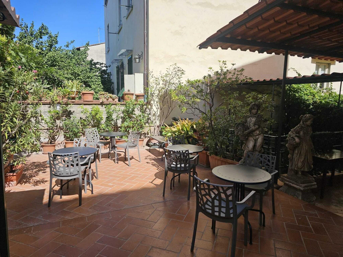 Food & Drinks, Hotel Guelfa, Florence