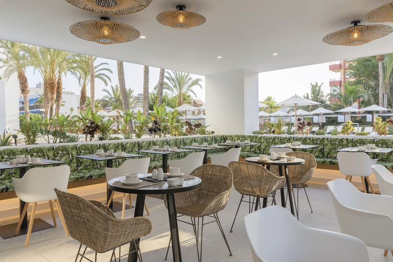Food & Drinks 5, HM AYRON PARK(FORMERLY AYRON PARK), Baleares