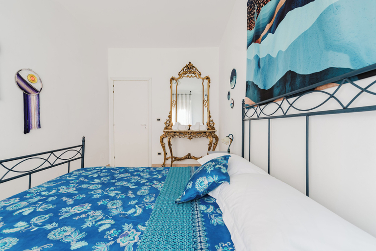Bedroom 3, Cohen Smart House, Messina